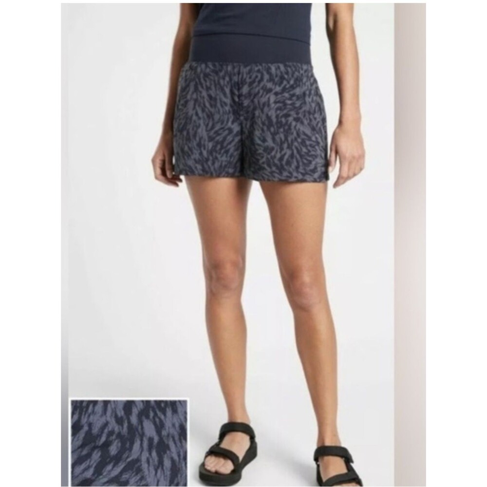 Athleta Shorts Womens 14 Navy Blue Trekkie North Printed Hiking Athletic Nylon